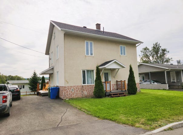55 Av. Centrale, Saint-Vianney, Quebec G0J3J0