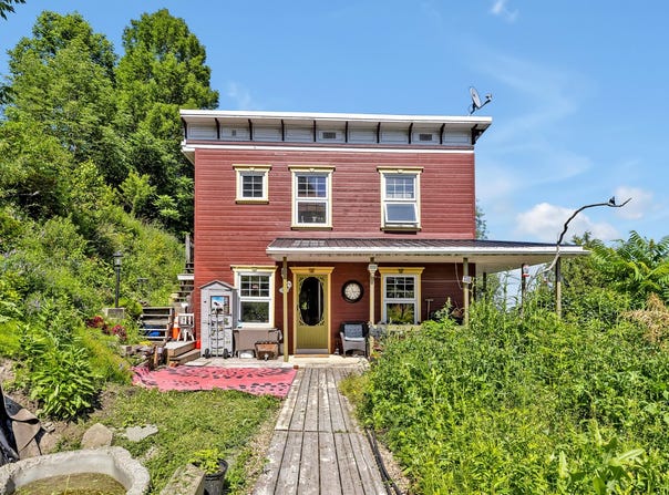 4 Côte Côté, Sainte-Anne-de-Beaupré, QC G0A3C0, CA, Sainte-Anne-de-Beaupré, Quebec G0A3C0