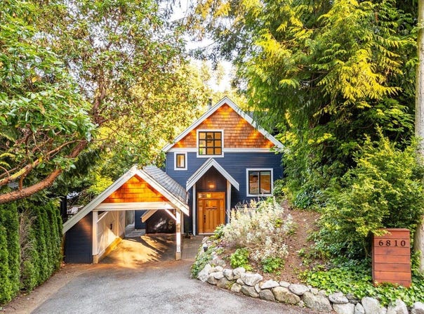 6810 Hycroft Road, West Vancouver, British Columbia V7W 2K8
