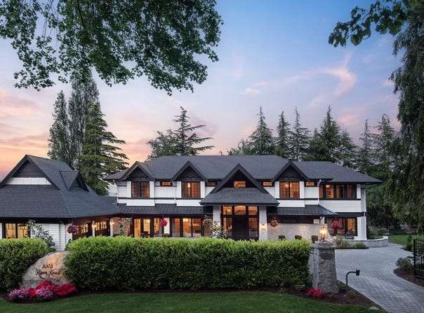 3375 Ripon Rd, Oak Bay, British Columbia V8R6G8