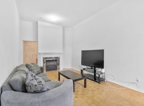 10 Breezeway Cre, Richmond Hill, Ontario L4S1V7