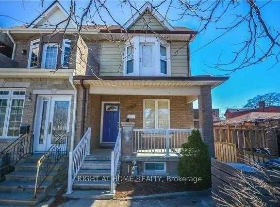 Upper - 2083 Davenport Road, Toronto, Ontario M6N1C9