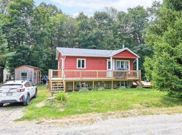 110 Rue Villebon, Saint-Calixte, QC J0K1Z0, CA, Saint-Calixte, Quebec J0K1Z0