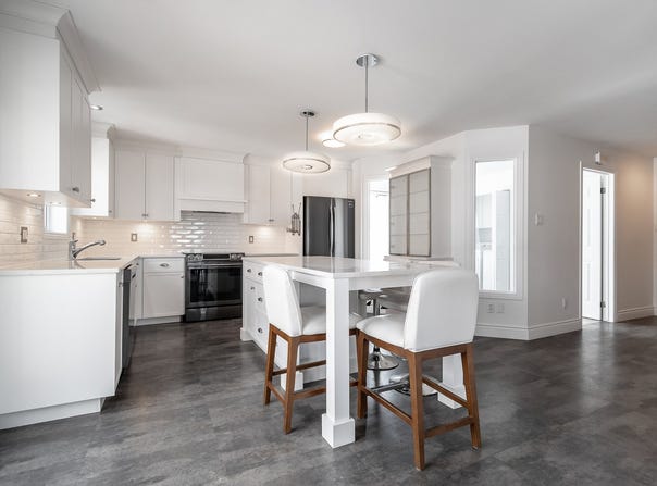 380 Av. Ross, Rimouski, QC G5L6J2, CA, Rimouski, Quebec G5L6J2