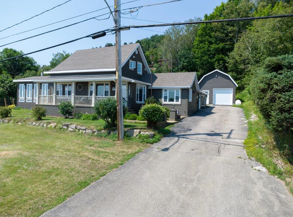 1385 Boul. Malcolm-Fraser, La Malbaie, Quebec G5A2N1