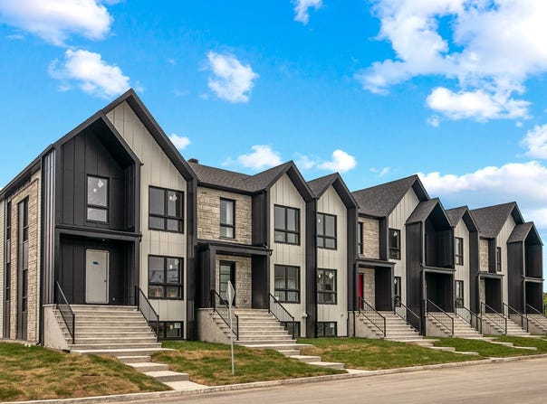 1293 Rue Weyman, Desjardins, QC G6Y0M7, CA, Desjardins, Quebec G6Y0M7