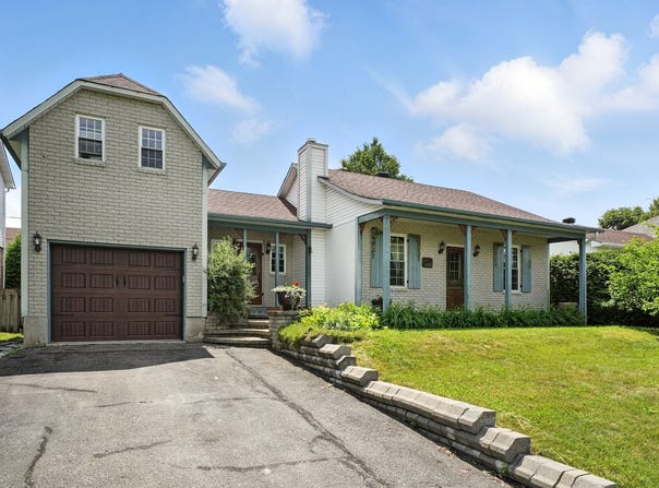 40 Rue de Fréville, Gatineau, QC J8P7P6, CA, Gatineau, Quebec J8P7P6
