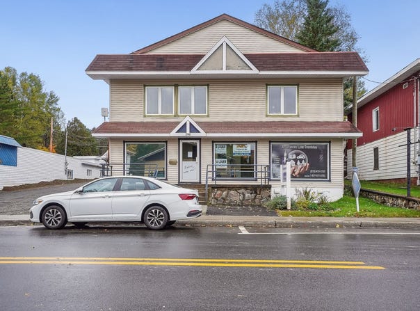598 Rue Principale, Saint-Donat, QC J0T2C0, CA, Saint-Donat, Quebec J0T2C0
