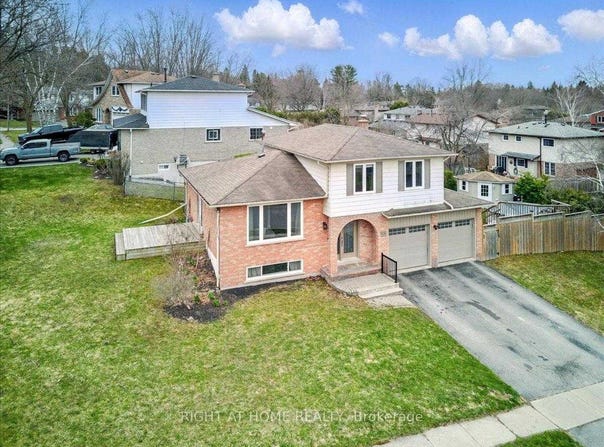65 Heath Crescent, Scugog, Ontario L9L1K9