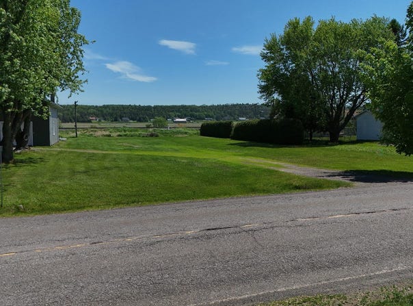 1 Ch. de la Station, La Pocatière, Quebec G0R1Z0