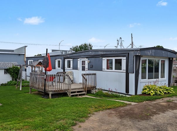 765 Boul. St-Germain, Rimouski, Quebec G5L3T2