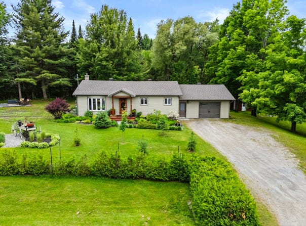 825 Ch. de Stanstead, Ogden, QC J0B3E3, CA, Ogden, Quebec J0B3E3