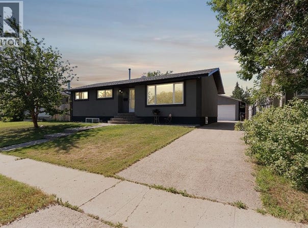 68 Centennial Drive, Fort McMurray, Alberta T9H1J4