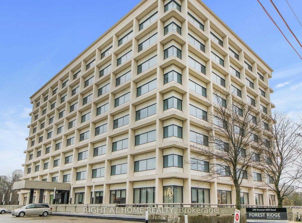 305 - 2 - 305 - 2 - 240 Duncan Mills Road, Toronto, Ontario M3B3S6