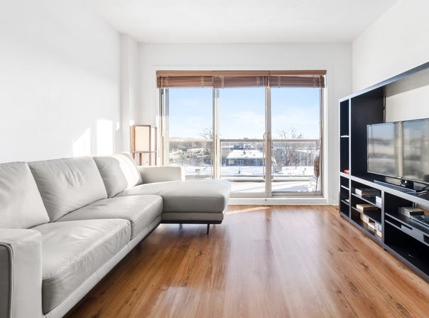 480 Boul. Galland, Dorval, QC H9S5Y2, CA, Dorval, Quebec H9S5Y2