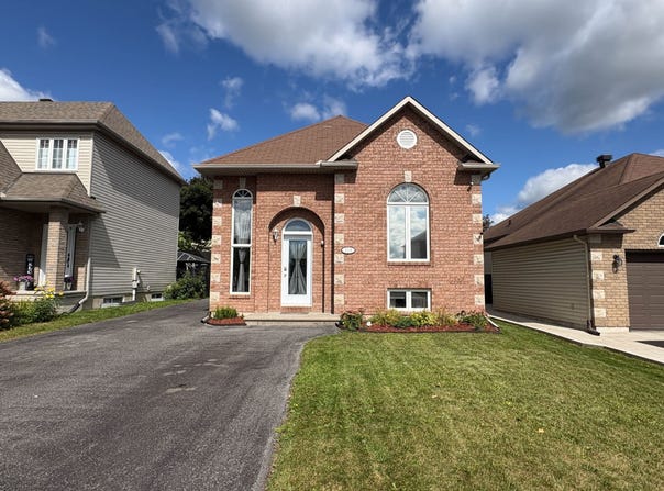 119 Rue Auguste-Renoir, Gatineau, Quebec J8P8C4