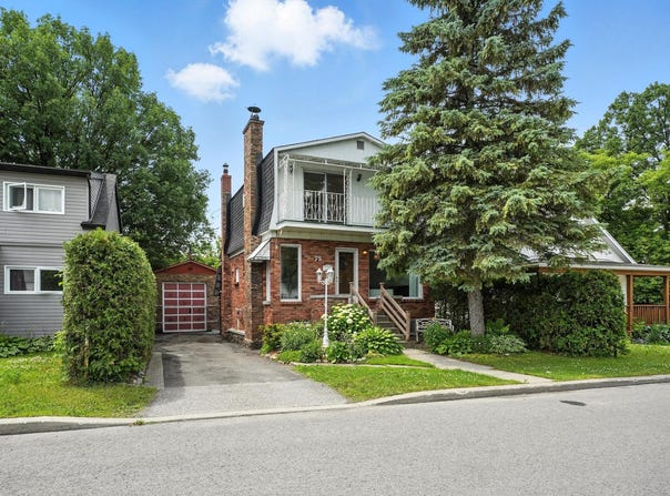 75 Rue du Chevalier-De Rouville, Hull, QC J8Y3C5, CA, Hull, Quebec J8Y3C5