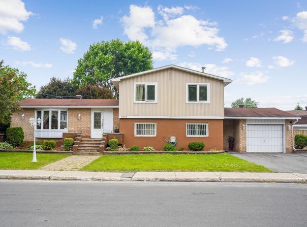 4855 Rue Du Tremblay, Chomedey, QC H7W4L4, CA, Chomedey, Quebec H7W4L4