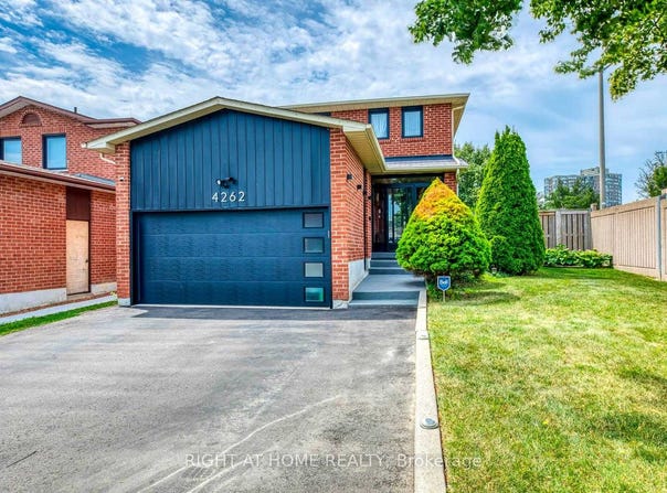 4262 Angeloni Drive, Mississauga, Ontario L4Z2S7