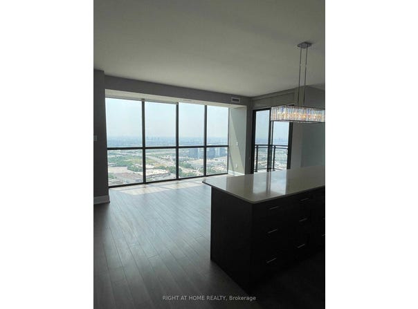 3303 - 2900 Highway 7 Road, Vaughan, Ontario L4K0G3