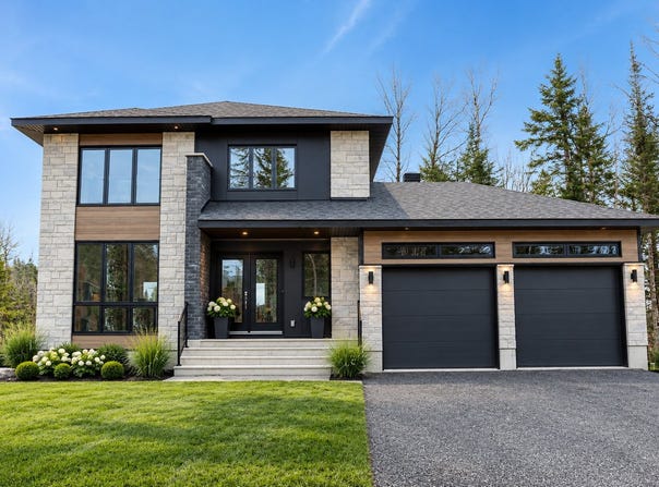 554 Av. du Jade, Sainte-Marie, Quebec G6E0M2