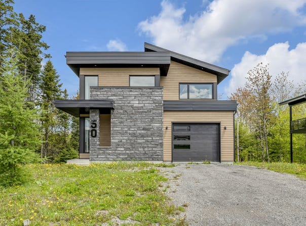 50 Ch. de la Cornière, Lac-Beauport, QC G3B1Y8, CA, Lac-Beauport, Quebec G3B1Y8