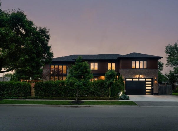 26 Wellesworth Dr, Etobicoke, ON M9C 4P8, Canada, Toronto, Ontario M9C