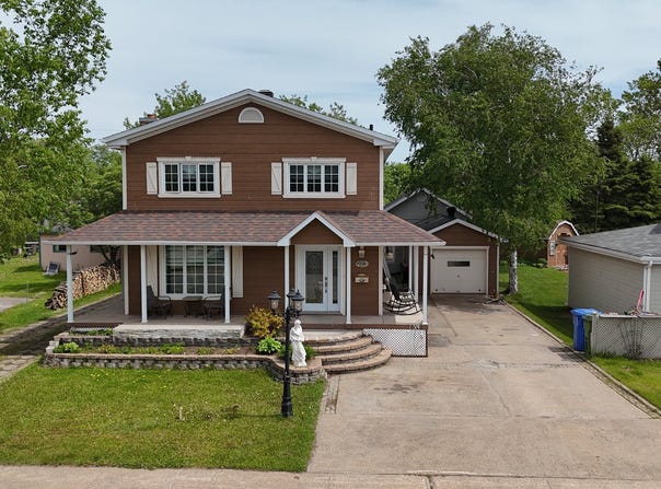 154 Av. Franquelin, Sept-Îles, QC G4R2L2, CA, Sept-Îles, Quebec G4R2L2
