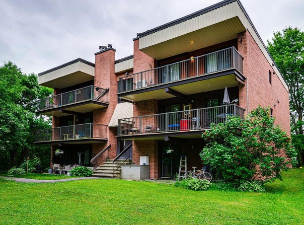 26 Imp. de Brest, Hull, Quebec J8Z3B5