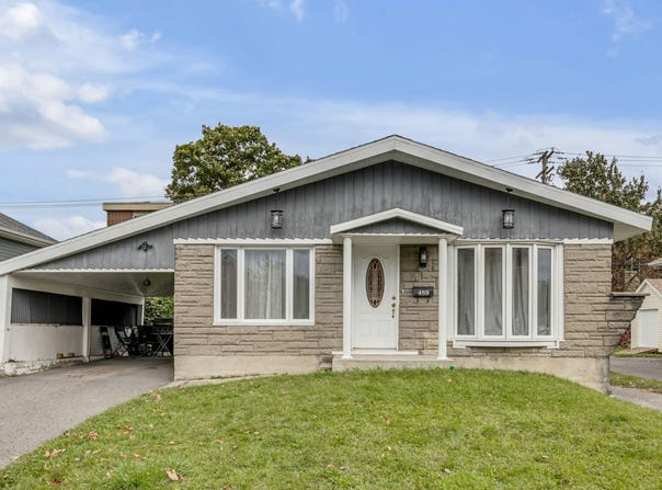 459Z-461Z 47e Rue O., Charlesbourg, Quebec G1H5H6