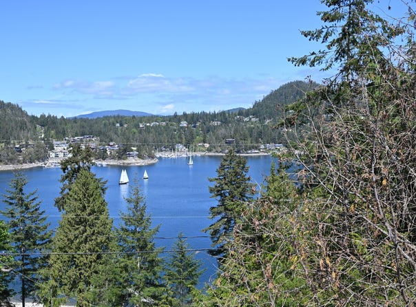 4184 Francis Peninsula, Pender Harbour, British Columbia V0N2H1
