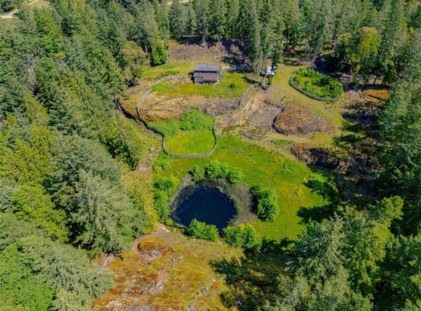 9 Main Rd, Lasqueti Island, British Columbia V0R 2J0
