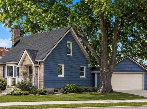 296 Weber Street E, Waterloo, ON, Kitchener, Ontario N2H-1G2