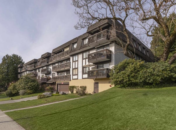 310 3rd Street, North Vancouver, British Columbia V7M1G4