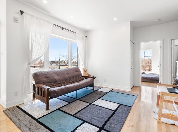 2137 Av. dOxford, Côte-des-Neiges/Notre-Dame-de-Grâce, QC H4A2X7, CA, Côte-des-Neiges/Notre-Dame-de-Grâce, Quebec H4A2X7