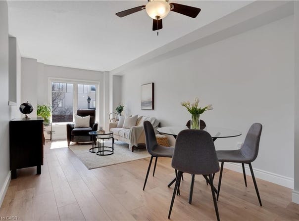 750 Lawrence Street 91, Waterloo, ON, Cambridge, Ontario N3H-0A9