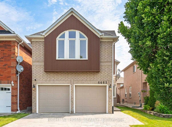 6461 Hampden Woods Road, Mississauga, Ontario L5N7W1