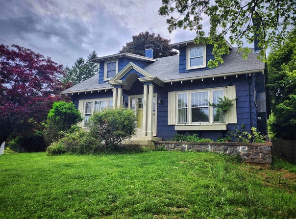 70 Victoria Road, Lunenburg, Nova Scotia B0J 2C0