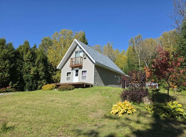 201 Ch. du Cran, Saint-Honoré, Quebec G0V1L0