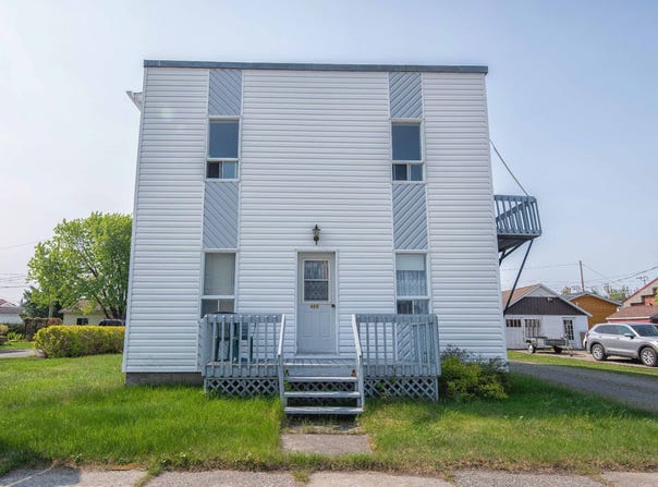 465-467 9e Avenue, Barraute, QC J0Y1A0, CA, Barraute, Quebec J0Y1A0