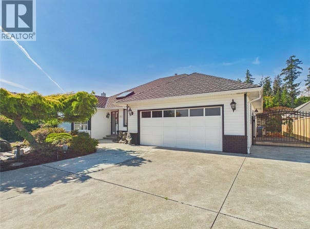 1650 Admiral Tryon Boulevard, French Creek, British Columbia V9P1Y1