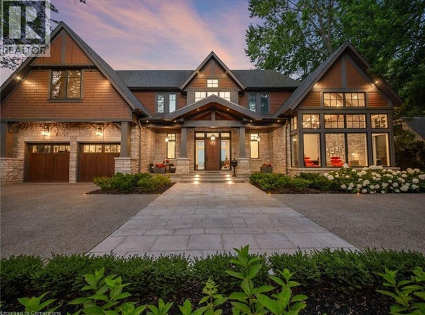 140 SECORD Lane, Burlington, Ontario L7L2H7