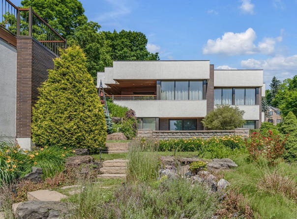 1796 Av. de Kilmarnock, Québec (Sainte-Foy/Sillery/Cap-Rouge), Quebec G1T 2V9