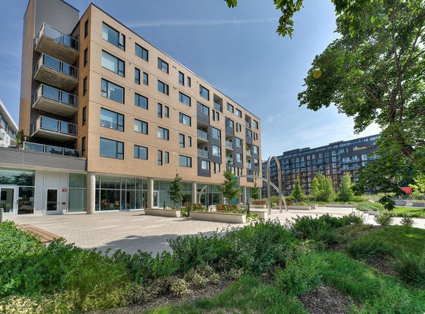 1606 Rue Ottawa 206, Montréal (Le Sud-Ouest), Quebec H3C 0V7