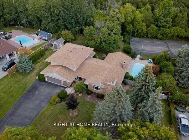 2305 Bowmanville Avenue, Clarington, Ontario L1C6W9