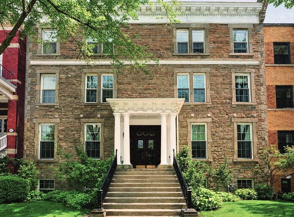 343 Av. Clarke 6, Westmount, Quebec H3Z 2E7