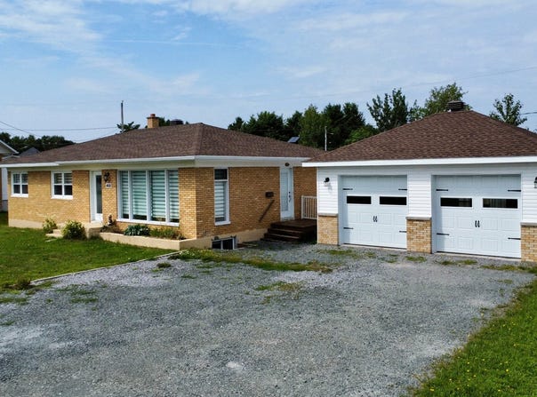 468 Boul. St-Germain, Rimouski, Quebec G5L3P1