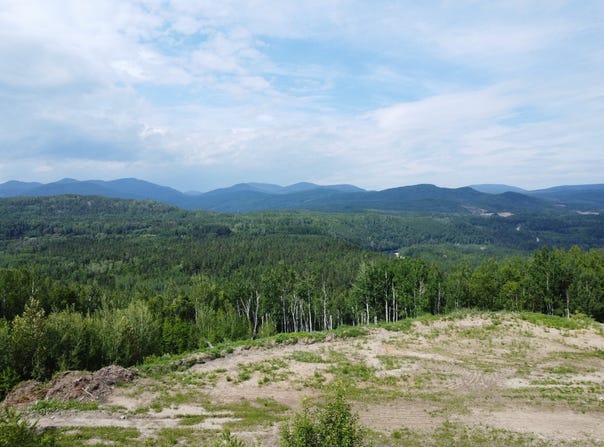Ch. du Friche , Clermont, QC G4A1E9, CA, Clermont, Quebec G4A1E9