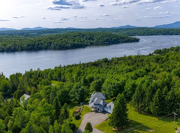 9Z Ch. Drew, Stanstead - Canton, Quebec J1X 5C6