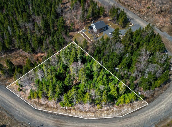 Rue du Génévrier, Sainte-Marguerite-du-Lac-Masson, QC J0T2N0, CA, Sainte-Marguerite-du-Lac-Masson, Quebec J0T2N0